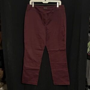 New York & Company Men's Dark Red Chinos